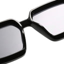 Oversized frame with complimentary chain 86228
